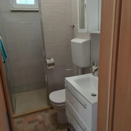 Monte Apartment *